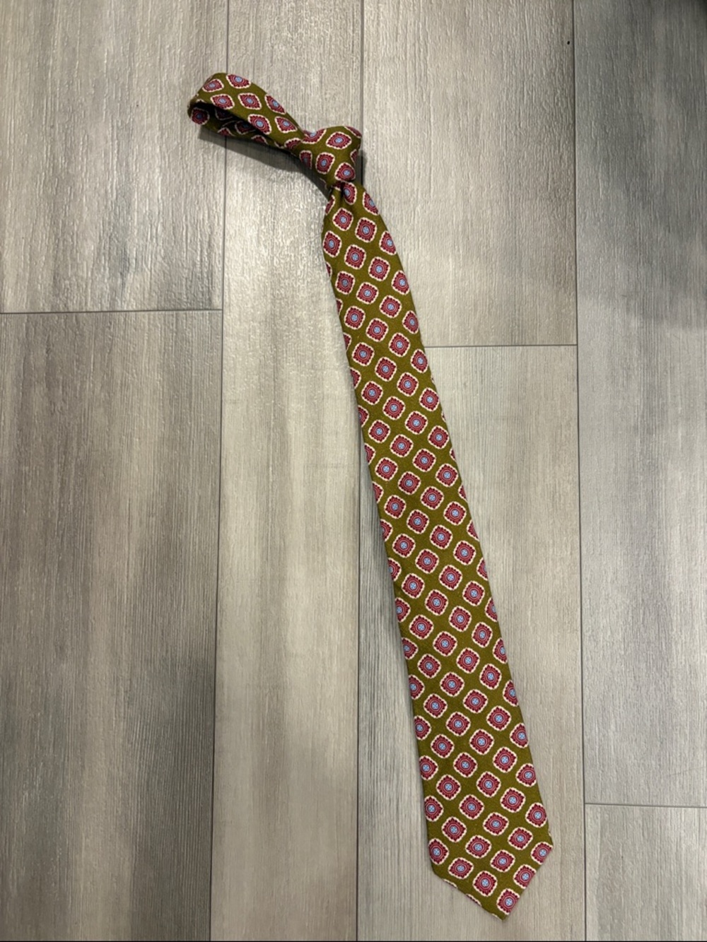 Suitsupply Olive Green Tie with Red and Light Blue Medallions